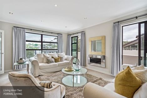 Photo of property in 4 Montrose Terrace, Mairangi Bay, Auckland, 0630