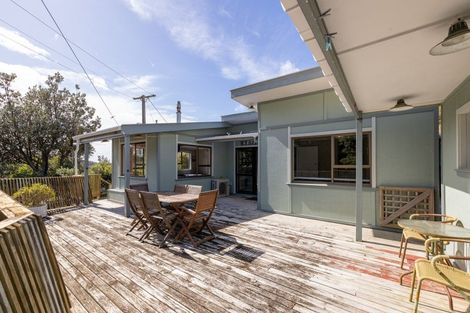 Photo of property in 11 Guthrie Crescent, Castlepoint, Masterton, 5889