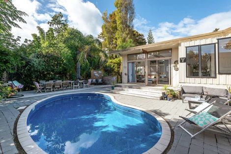 Photo of property in 49 Union Road, Howick, Auckland, 2014