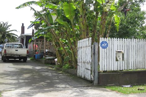 Photo of property in 26 Imrie Avenue, Mangere, Auckland, 2022