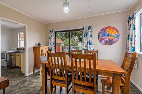Photo of property in 211 Stanway Road, Halcombe, Feilding, 4779