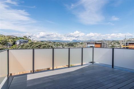 Photo of property in 26/104u Maupuia Road, Maupuia, Wellington, 6022