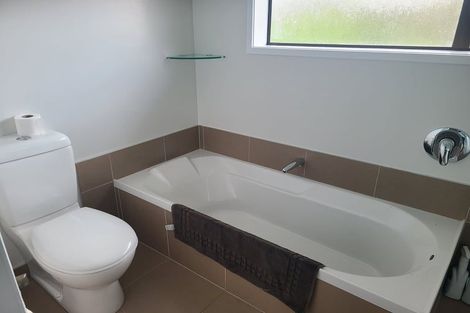 Photo of property in 30 Thorn Road, Tuakau, 2121