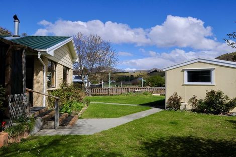 Photo of property in 20 Ferguson Street, Kurow, 9435