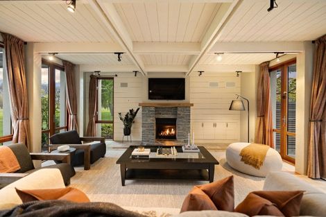 Photo of property in Millbrook Resort, 1 Malaghans Ridge, Arrowtown, 9371