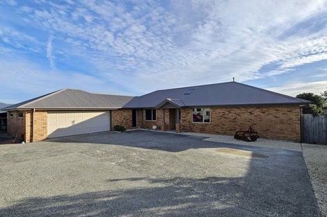 Photo of property in 21 Karoro Place, Karoro, Greymouth, 7805