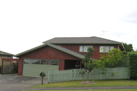 Photo of property in 3 Hassan Drive, Massey, Auckland, 0614