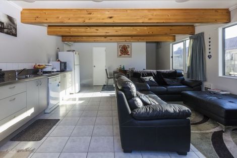 Photo of property in 75 Mandeville Street, Riccarton, Christchurch, 8011