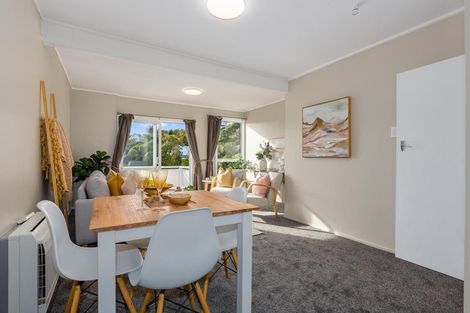 Photo of property in 5/12 Thornley Street, Titahi Bay, Porirua, 5022