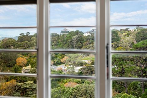 Photo of property in 1/71 Garden Road, Northland, Wellington, 6012