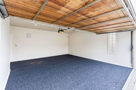 Photo of property in 1/21 Overdale Drive, Cashmere, Christchurch, 8022