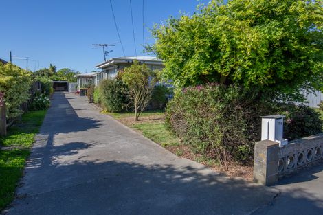 Photo of property in 19 Sturrocks Road, Redwood, Christchurch, 8051