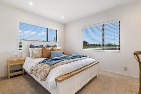Photo of property in 5 Merlot Heights, Huapai, Kumeu, 0810