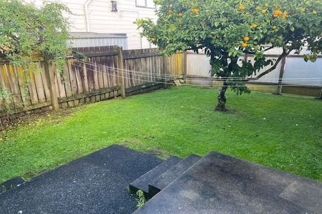 Photo of property in 37 Pembroke Street, Hamilton Lake, Hamilton, 3204