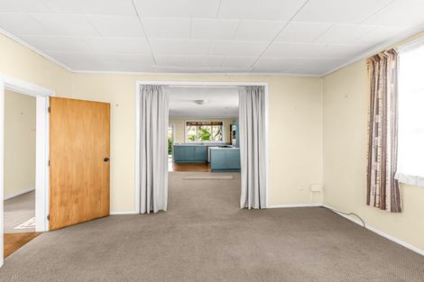 Photo of property in 35 Queen Street, Westport, 7825
