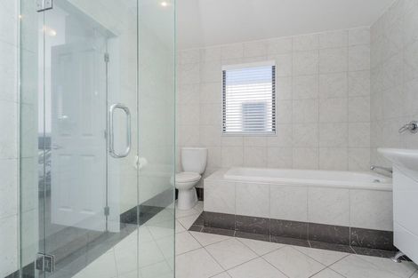 Photo of property in 5c Victoria Street, Whitianga, 3510