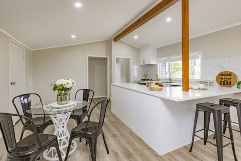 Photo of property in 1/2 Hunua Road, Papakura, 2110