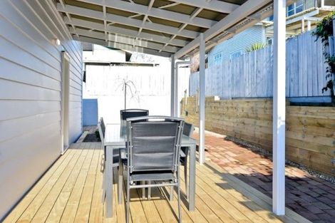 Photo of property in 11 Walsh Street, Forest Lake, Hamilton, 3200