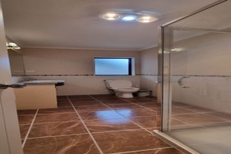 Photo of property in 72 Gracechurch Drive, Flat Bush, Auckland, 2016