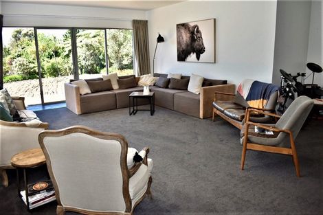 Photo of property in 1 Lakeside Terrace, Westport, 7892