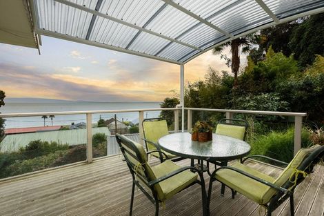 Photo of property in 5 Adams Road, Thornton Bay, Thames, 3575