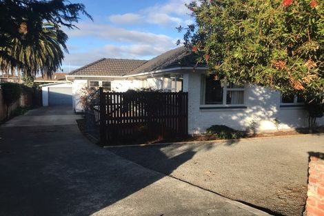 Photo of property in 230 Grimseys Road, Redwood, Christchurch, 8051