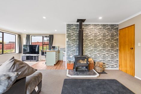 Photo of property in 3 Ardrossan Street, Lawrence, 9532