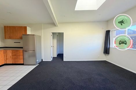Photo of property in Parkland Flats, 17/51 Adams Terrace, Kelburn, Wellington, 6021