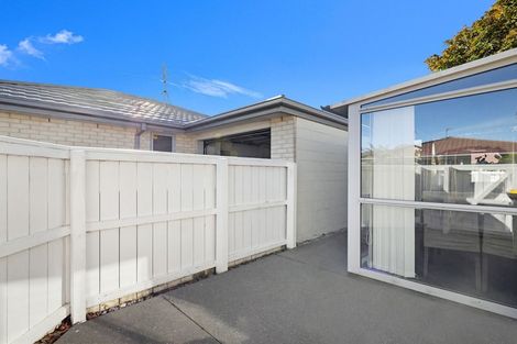 Photo of property in 62c Withells Road, Avonhead, Christchurch, 8042