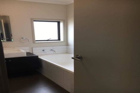 Photo of property in St Claire Village, 206/172 Mcleod Road, Te Atatu South, Auckland, 0610