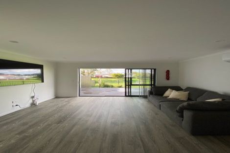 Photo of property in 15e Sealord Place, Manurewa, Auckland, 2102