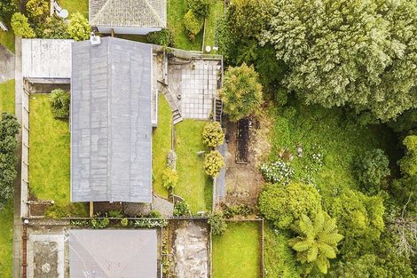 Photo of property in 25 Sievers Grove, Cannons Creek, Porirua, 5024