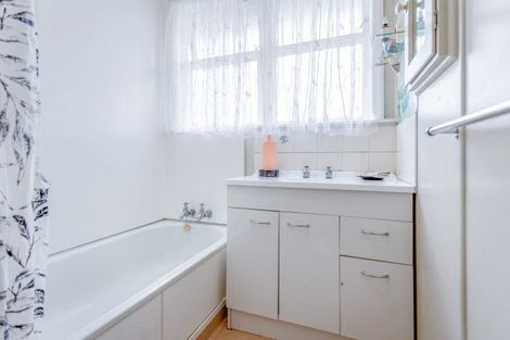 Photo of property in 19 Edward Street, Tokoroa, 3420