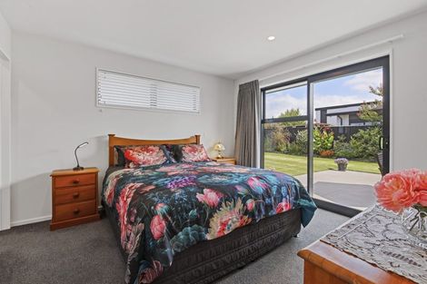 Photo of property in 14 Awarua Road, Pegasus, 7612