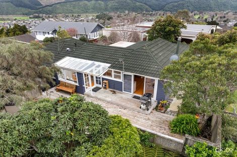 Photo of property in 3 Ashdown Way, Silverstream, Upper Hutt, 5019