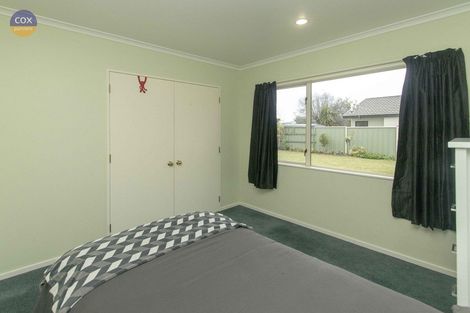 Photo of property in 17 Chelsea Drive, Taradale, Napier, 4112
