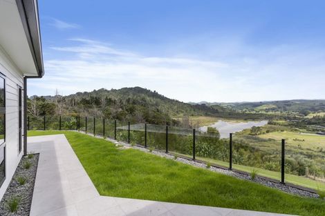 Photo of property in 21 Manatu Close, Whangamata, 3691