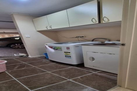 Photo of property in 72 Gracechurch Drive, Flat Bush, Auckland, 2016