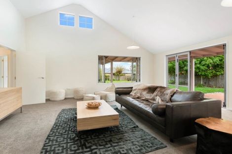 Photo of property in 18 Little Oak Common, Wanaka, 9305