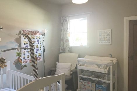 Photo of property in 267 Riverside Drive, Waterloo, Lower Hutt, 5011