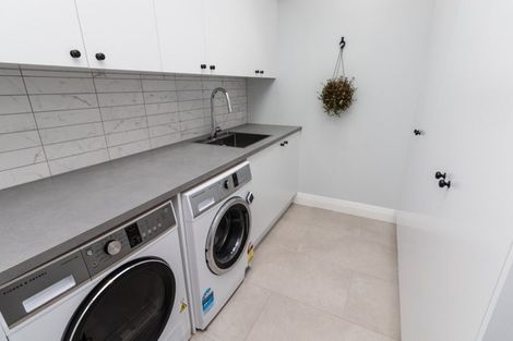 Photo of property in 16 Tisdall Street, Karori, Wellington, 6012