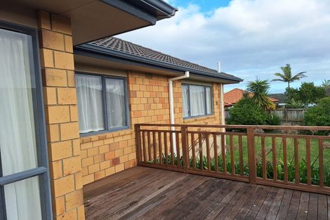 Photo of property in 8 Camith Close, Flat Bush, Auckland, 2016