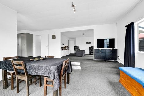 Photo of property in 54a Egmont Street, Hawera, 4610