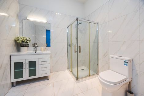 Photo of property in 10a Carlos Drive, Flat Bush, Auckland, 2016