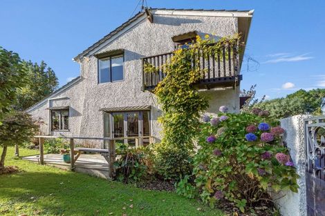 Photo of property in 19 Ashburn Lane, Awapuni, Palmerston North, 4412