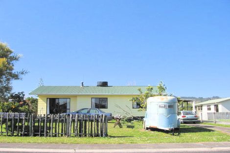 Photo of property in 7 Nicholas Avenue, Whitianga, 3510