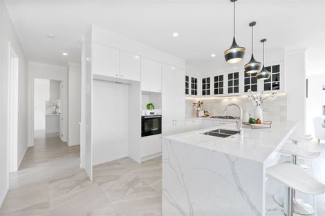 Photo of property in 13 Drumconnell Drive, Flat Bush, Auckland, 2019