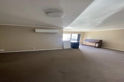 Photo of property in 8 Lyell Court, Clover Park, Auckland, 2019