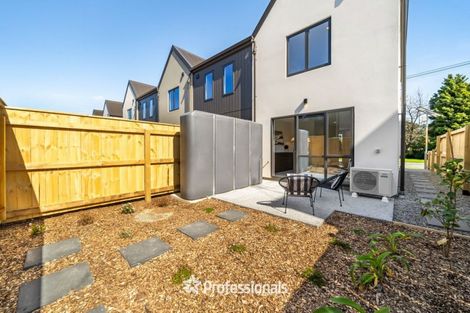 Photo of property in 137 Cambridge Terrace, Fairfield, Lower Hutt, 5011