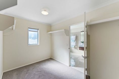 Photo of property in 7 Matata Place, Waikanae, 5036